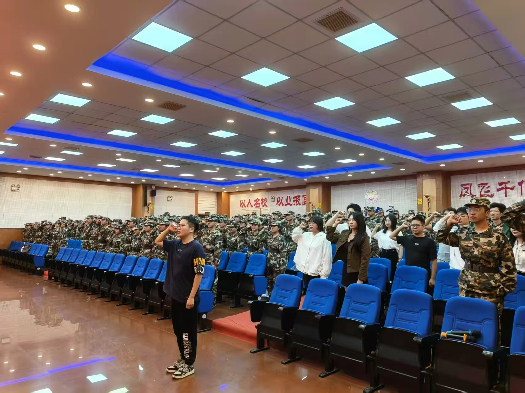 微信图片_20251016145019_392_46.jpg